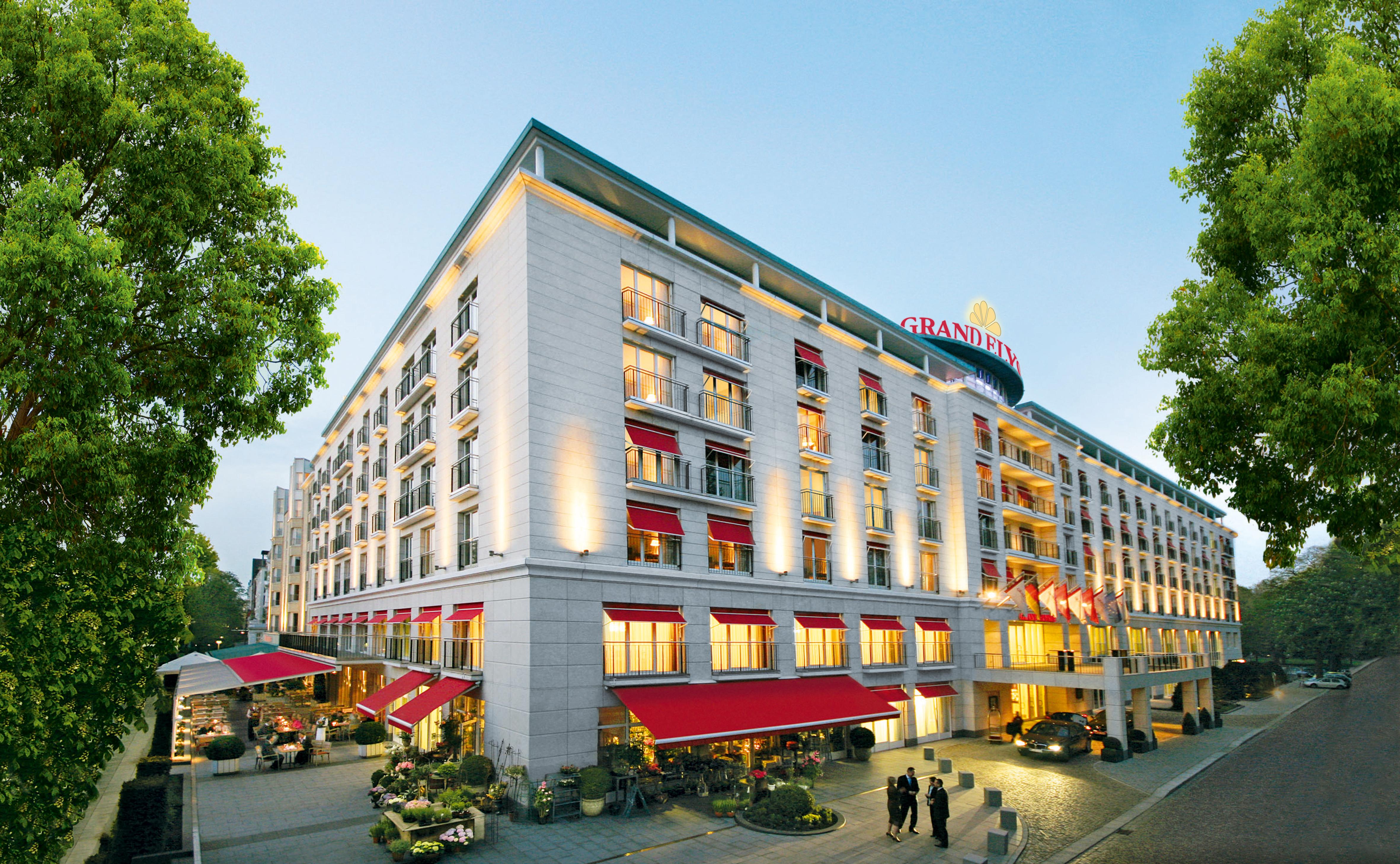 Grand Elysee Hamburg Exterior photo